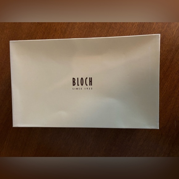 BLOCH black DRT split sole sneakers. New in box. Style: S0538L. Size 10.5 - Picture 2 of 15